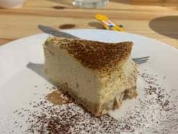 Earth Cafe & Deli