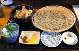 土鍋ごはんと熟成十割そば あずみの庵