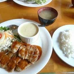 街の洋食屋 ラパン