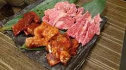 焼肉・しゃぶしゃぶ 肉の鶴々亭
