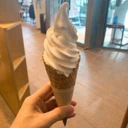 町村農場 大通公園店