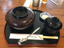 お食事レストはーもにー