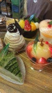 スイーツカフェ Premier