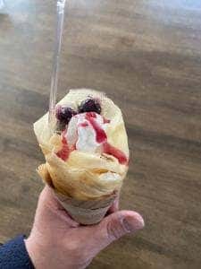 AoshimaCrepe 昭和町店