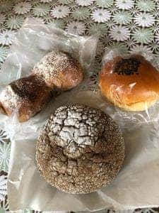 しろはとベーカリー