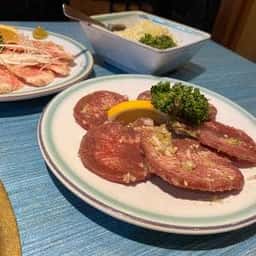 炭火焼肉こうしん