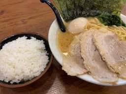 横浜家系ラーメン 孝太郎 茅ヶ崎店