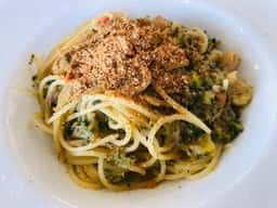 ブルーライトヨコヤマ