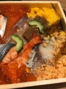 宝寿司あぐら