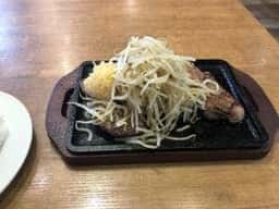 ハラペコステーキ 新宿本店