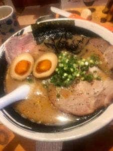 博多長浜らーめん よかと