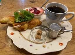 カフェ lapin agile