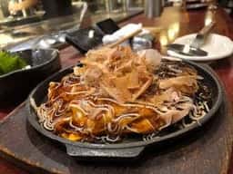 お好み・鉄板焼き おもろみ