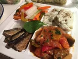 九吾郎ワインテーブル