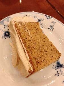 椿屋カフェ グランツリー武蔵小杉店