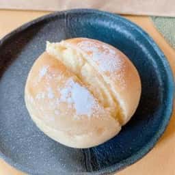 チェットベーカリー おもや