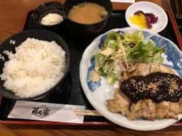 焼鳥鶏創作料理 酉の市
