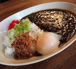 レトロパブ お酒の美術館 三条烏丸本店