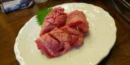 勇麻衣屋