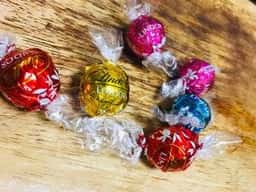 リンツショコラカフェ トリエ京王調布店