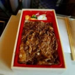 柿安 牛めし いっぴん通り店