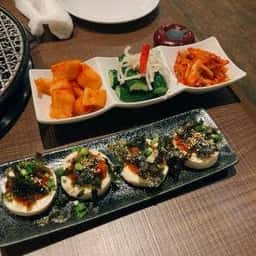 焼肉・韓国料理 KollaBo コラボ 横浜ベイクォーター店