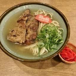 みやぶたと沖縄料理 沖炭 堺東