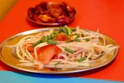 酒とアジア屋台料理 アローイ兄弟