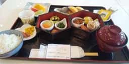 レストラン・ティーラウンジ カスケード