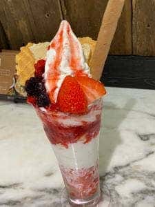 町村農場 the MILK FOOD & TIME ISETAN YOKOHAMA店