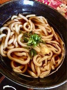 源平手打めん処