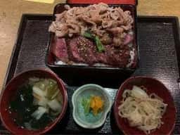 彩四季 炉端料理・離れ個室 しゃにむに 心斎橋本店