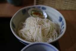 名登利寿し