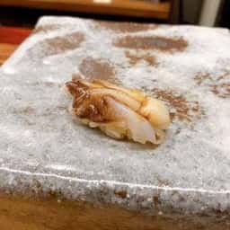 鮨 与志