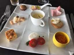 サルヴァトーレクオモブロス XEX愛宕グリーンヒルズ