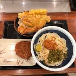 丸亀製麺 名谷東店