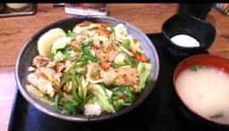 伝説のすた丼屋 下北沢店