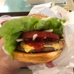 ドムドムハンバーガー マルエツ大泉学園店