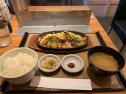 やよい軒 烏丸御池店