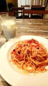 シロッコ ピザ＆ワイン酒場