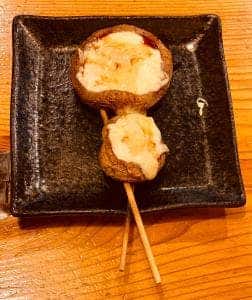 眞衣千