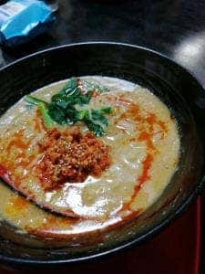 四川料理 担担麺 栄店