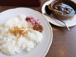 ロイヤルホスト 尾山台店