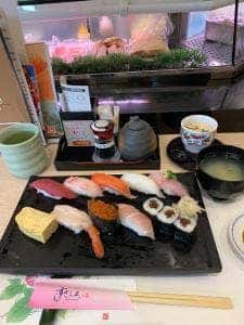 すしざんまい 中野店