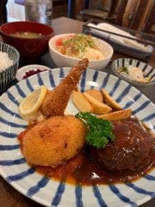 洋食の店 ITADAKI 円町店