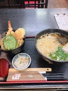 京屋元町本店