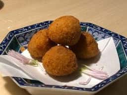 肴と肉酒場 たま屋