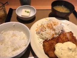 やよい軒 金沢駅西店