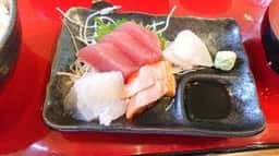 魚屋の家めし まるこ