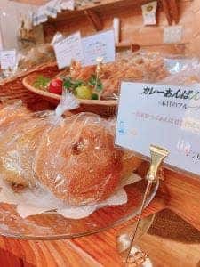 自家製自然酵母パン LOMA